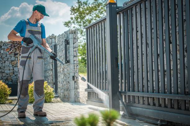 Best Spring Cleaning  in Bettendorf, IA